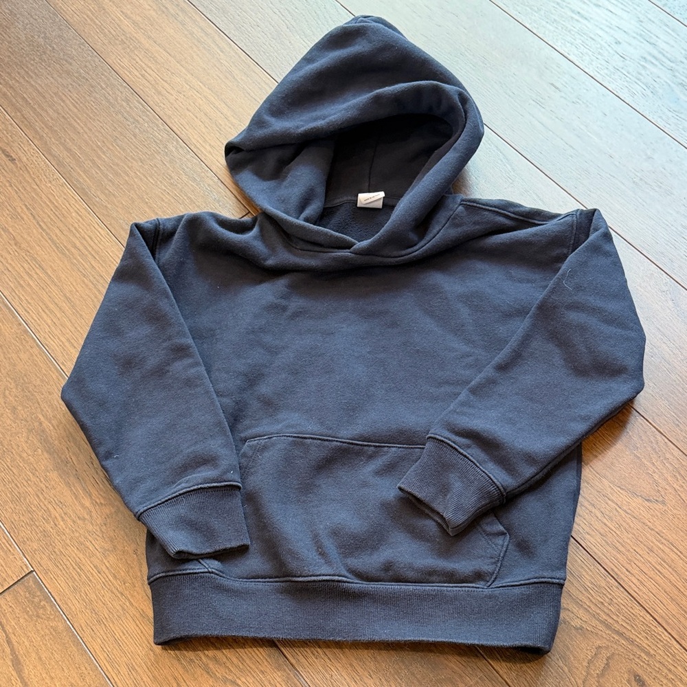 Gap Kids Navy Hoodie Size Small 6/7 - C13-001